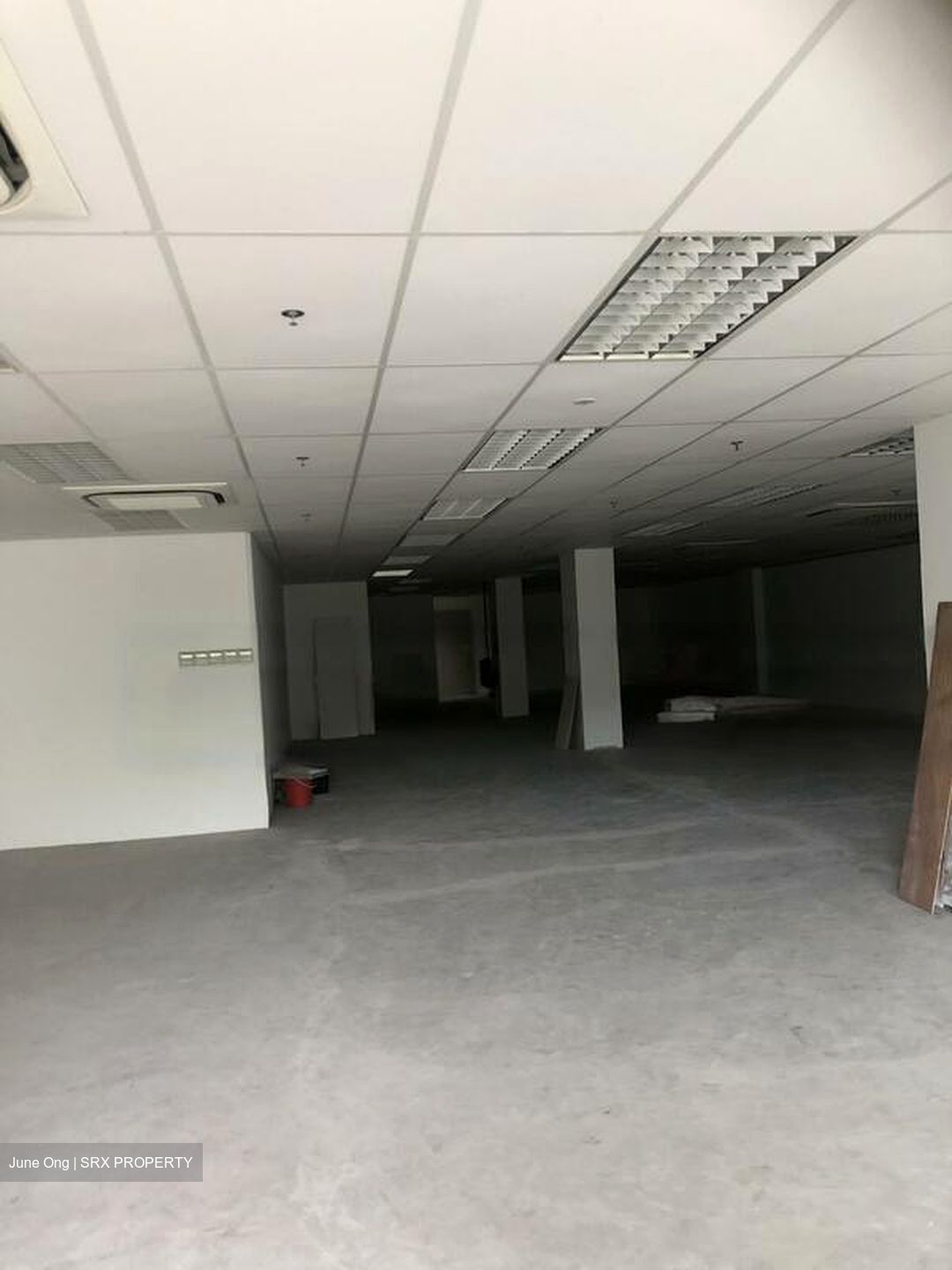 Rex House (D9), Retail #455704841